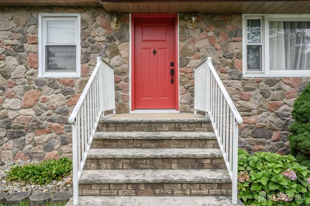 42 Central Avenue, Piscataway, NJ 08854