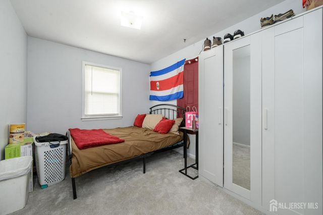 42 Central Avenue, Piscataway, NJ 08854