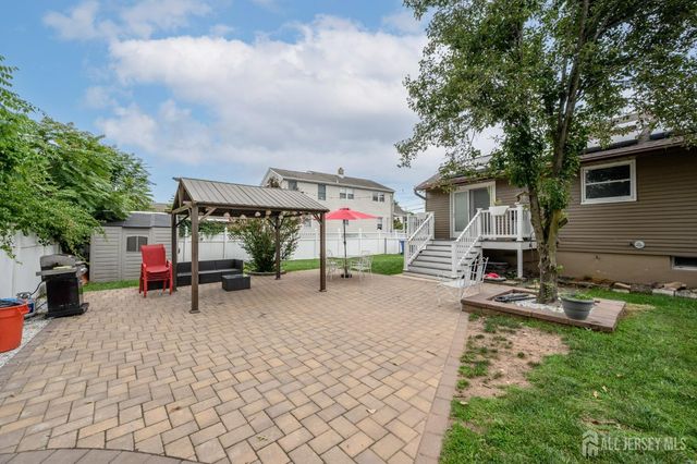 42 Central Avenue, Piscataway, NJ 08854