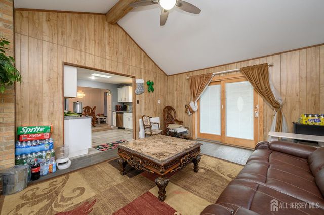42 Central Avenue, Piscataway, NJ 08854