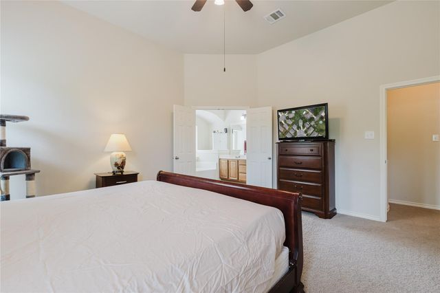 722 Tom Kite DR, Round Rock, TX 78664