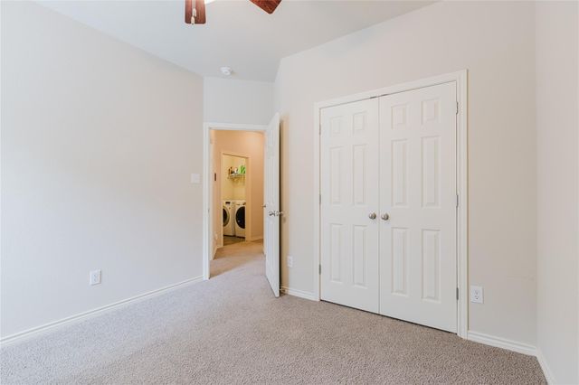 722 Tom Kite DR, Round Rock, TX 78664