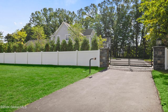 116 Crescent Street, Saratoga Springs, NY 12866
