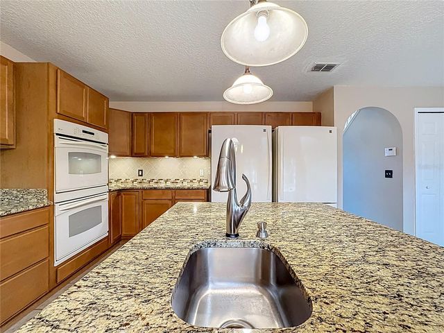 313 AZORES PLACE, Groveland, FL 34736