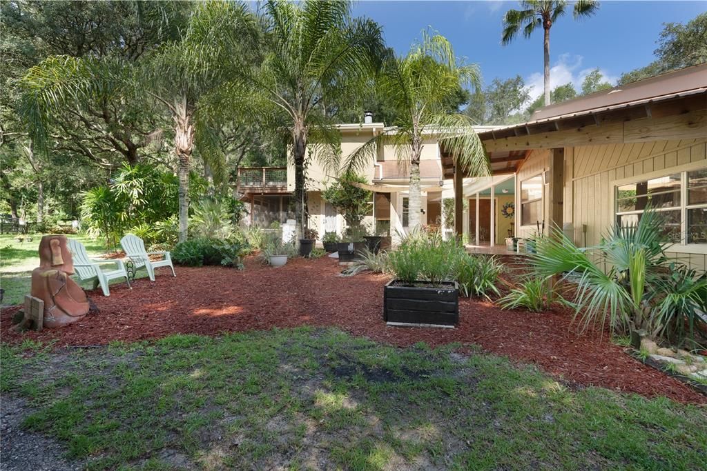 1598 MANOR WAY, Deland, FL 32720