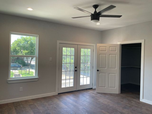 5514 Fannie Street, Dallas, TX 75212