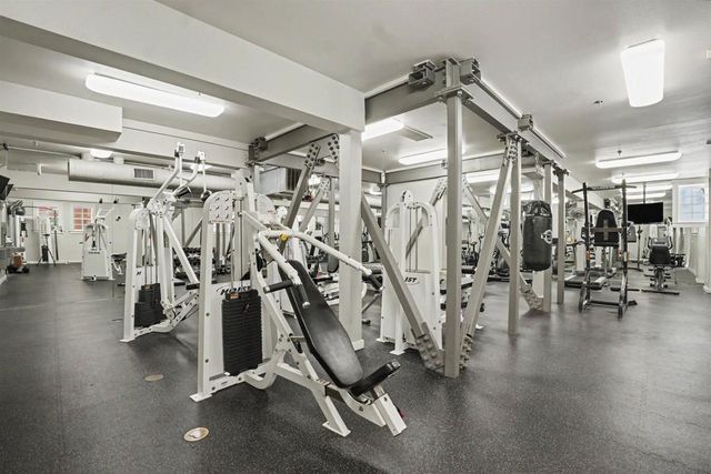 1643 6Th 406, San Diego, CA 92101