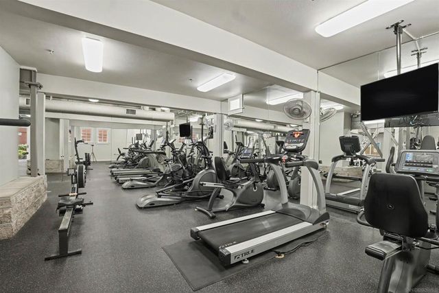 1643 6Th 406, San Diego, CA 92101