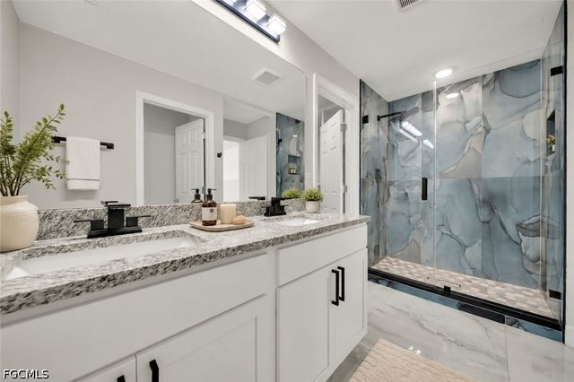 3095 NW 4th PL, Cape Coral, FL 33993