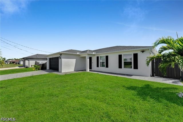 3095 NW 4th PL, Cape Coral, FL 33993