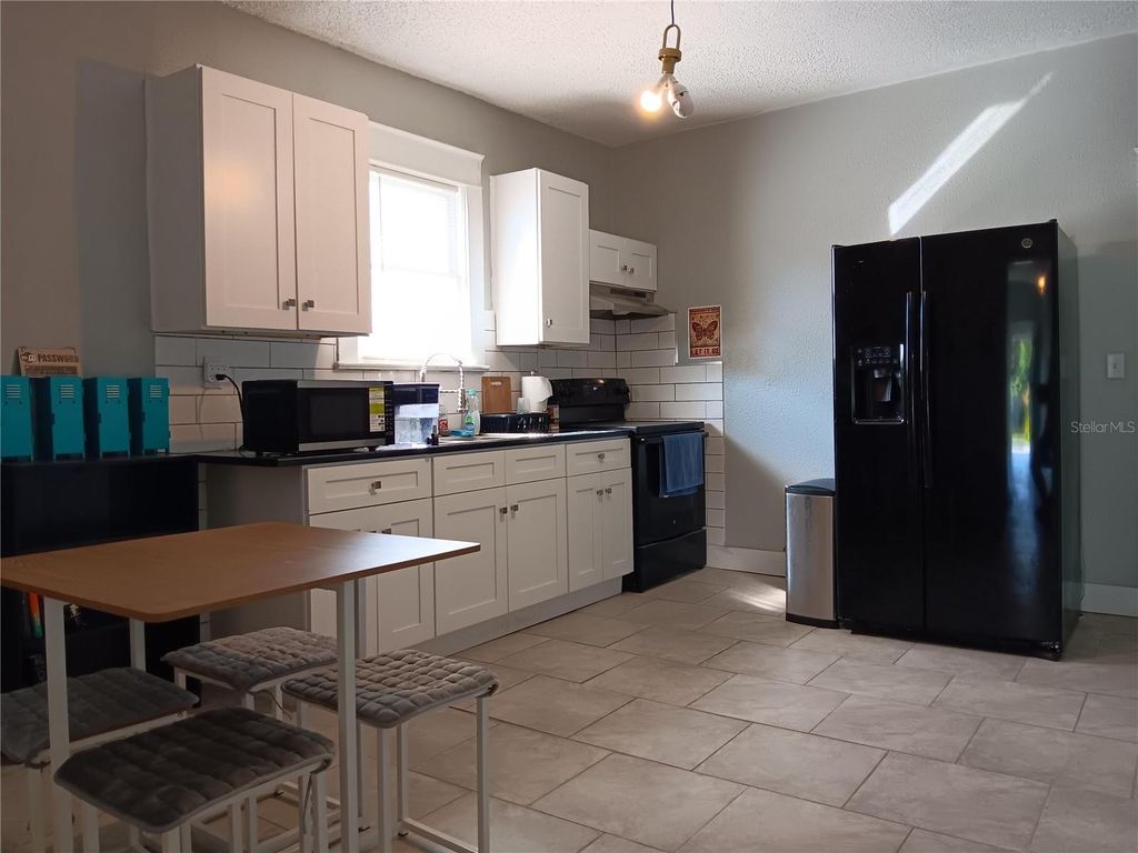 Image 2 of property listing at 3508 E 28TH AVENUE, Tampa, FL 33605