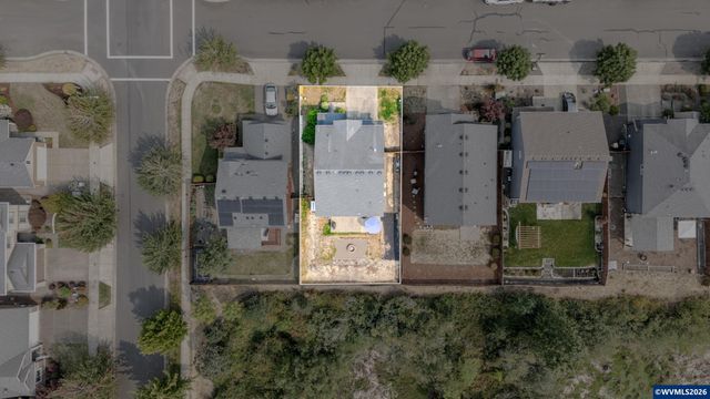 2982 23rd Av NW, Albany, OR 97321