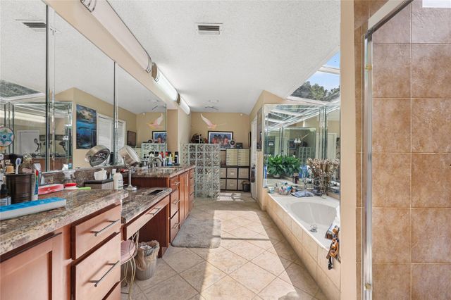 9700 NW 28th St, Hollywood, FL 33024