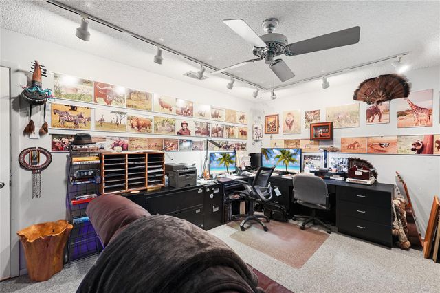 9700 NW 28th St, Hollywood, FL 33024