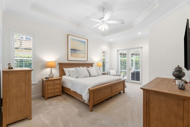 910 SW Palm Cove Drive, Palm City, FL 34990