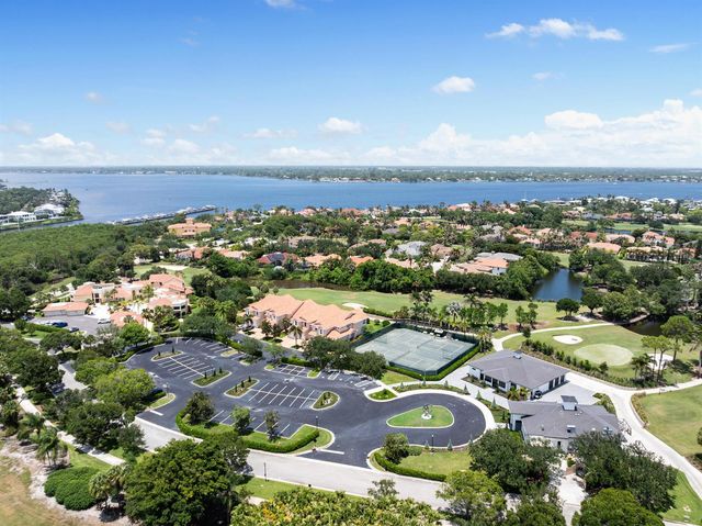 910 SW Palm Cove Drive, Palm City, FL 34990