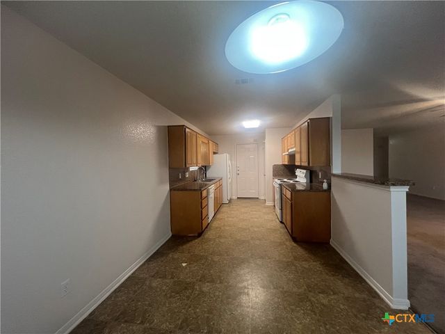 3107 Tom Lockett Drive, Killeen, TX 76549