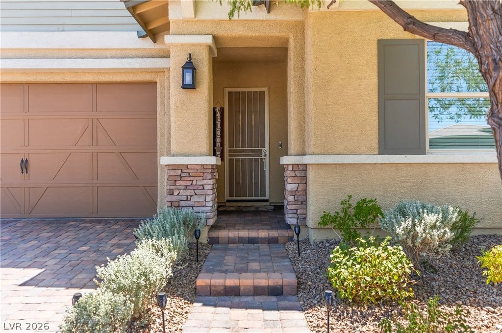 652 Longfeather Street, Henderson, NV 89011 — photo 3
