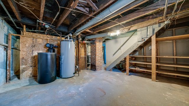 423 W Madison Street, Belvidere, IL 61008