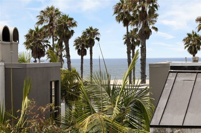 2960 Neilson Way 301, Santa Monica, CA 90405