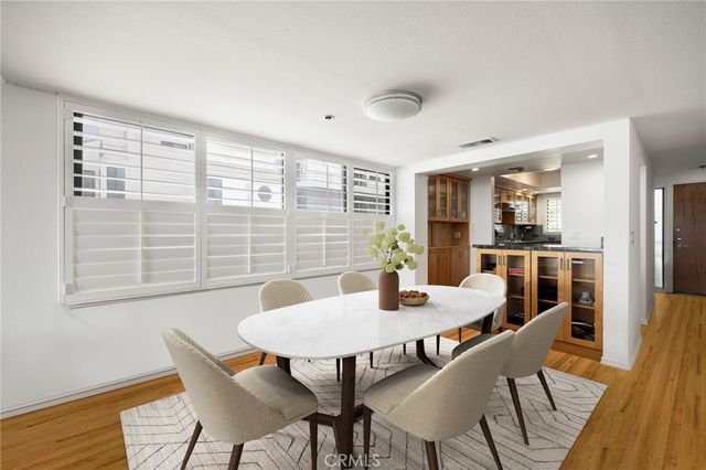 2960 Neilson Way 301, Santa Monica, CA 90405