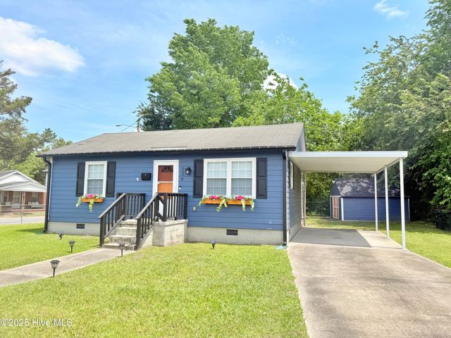 726 Third Avenue, New Bern, NC 28560