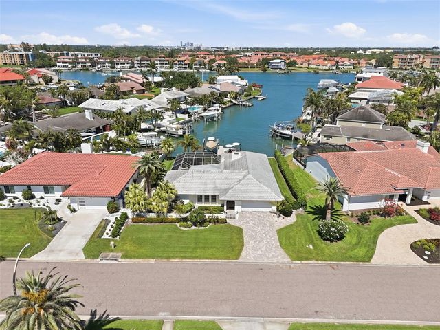 5860 LEELAND STREET S, St Petersburg, FL 33715