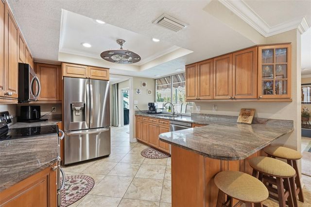 5860 LEELAND STREET S, St Petersburg, FL 33715