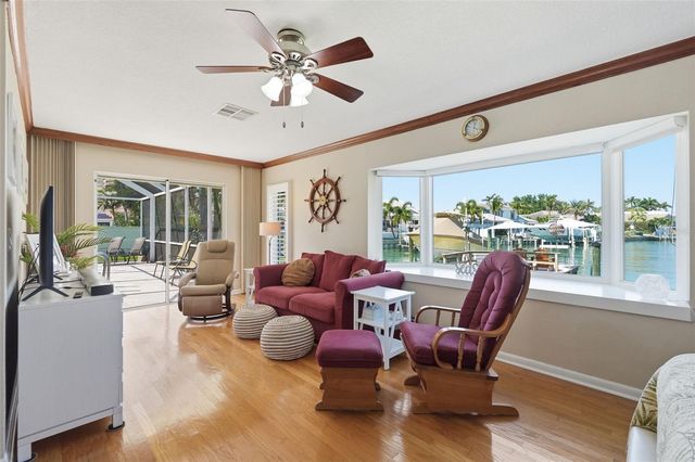 5860 LEELAND STREET S, St Petersburg, FL 33715