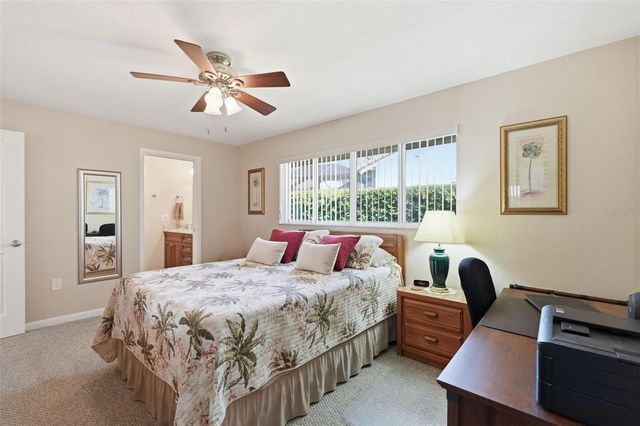 5860 LEELAND STREET S, St Petersburg, FL 33715