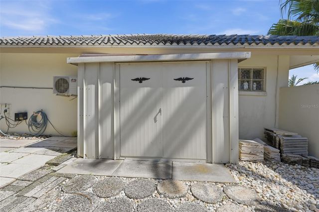 5860 LEELAND STREET S, St Petersburg, FL 33715