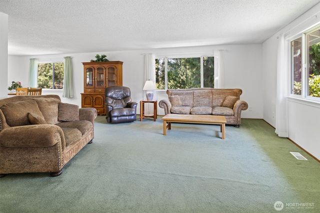 13224 SE 292nd Street, Auburn, WA 98092