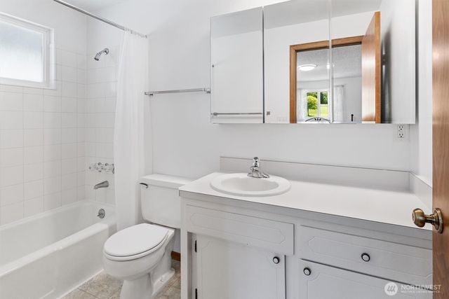 13224 SE 292nd Street, Auburn, WA 98092