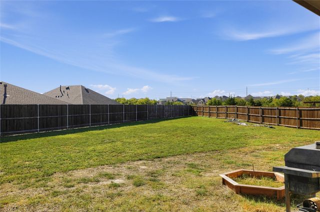 302 Cliffmere Drive, Fate, TX 75087