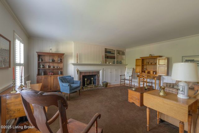 114 Hillcrest Dr, Bardstown, KY 40004