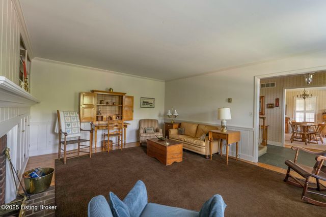 114 Hillcrest Dr, Bardstown, KY 40004