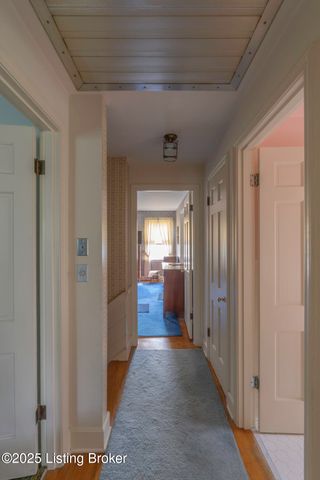 114 Hillcrest Dr, Bardstown, KY 40004