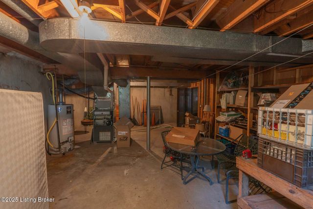 114 Hillcrest Dr, Bardstown, KY 40004