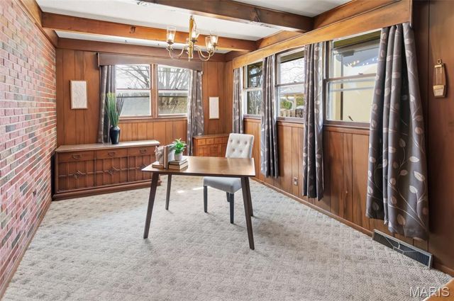 4917 W Hill Drive, Godfrey, IL 62035