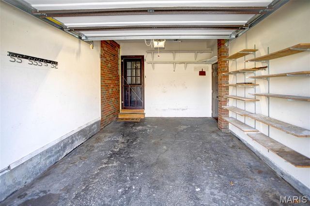 4917 W Hill Drive, Godfrey, IL 62035