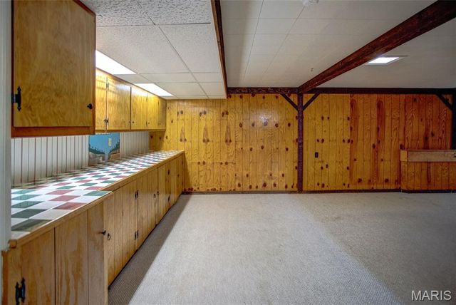 4917 W Hill Drive, Godfrey, IL 62035