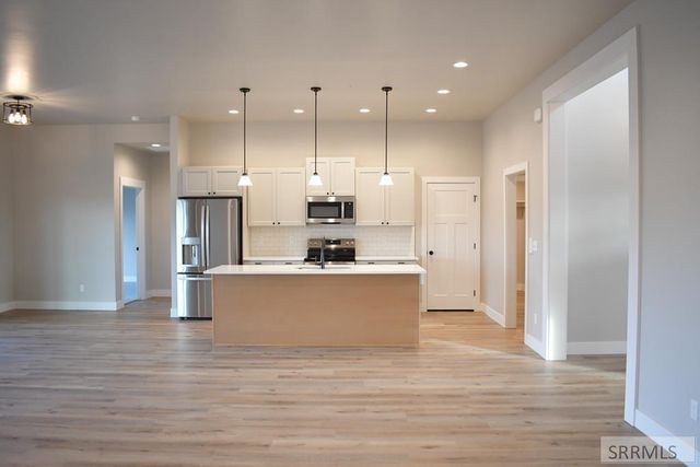 1825 E 170 N, Rexburg, ID 83440