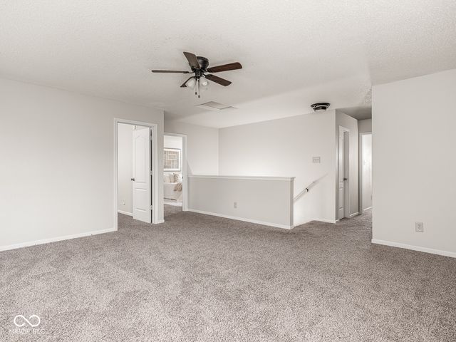 914 Indigo Drive, Greenfield, IN 46140