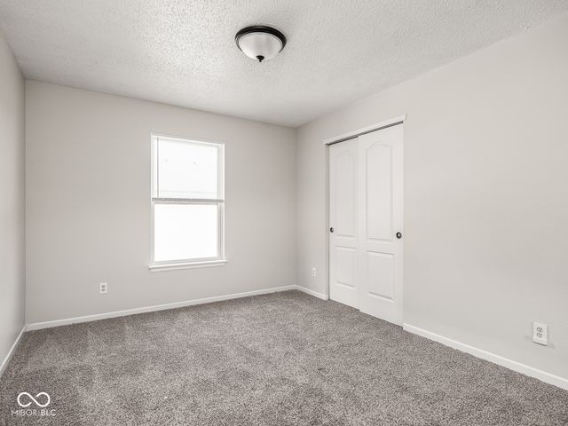 914 Indigo Drive, Greenfield, IN 46140