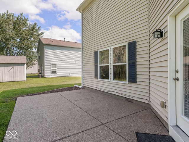 914 Indigo Drive, Greenfield, IN 46140