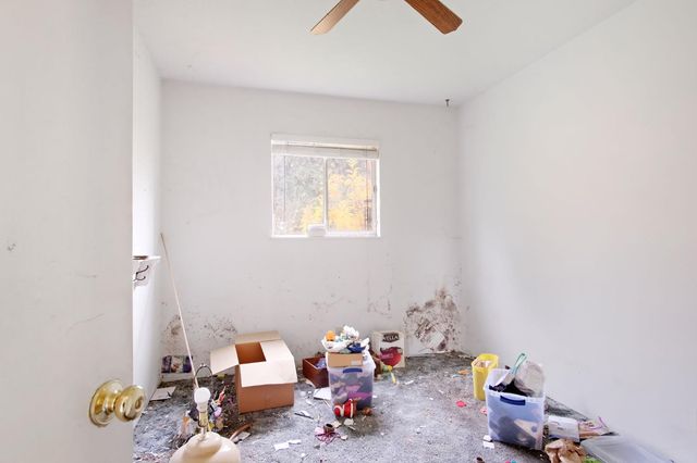 1915 Tracy Ct, Modesto, CA 95350