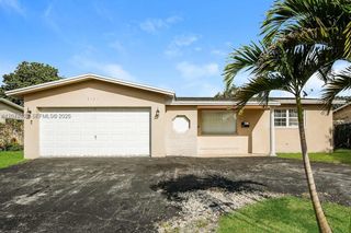 2121 N 52nd Avenue, Hollywood, FL 33021