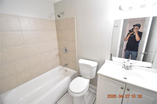 3667 SUGARCREEK DRIVE, Tampa, FL 33619