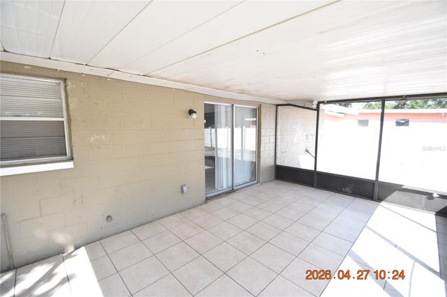 3667 SUGARCREEK DRIVE, Tampa, FL 33619