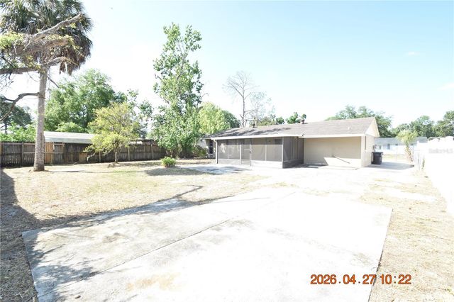 3667 SUGARCREEK DRIVE, Tampa, FL 33619